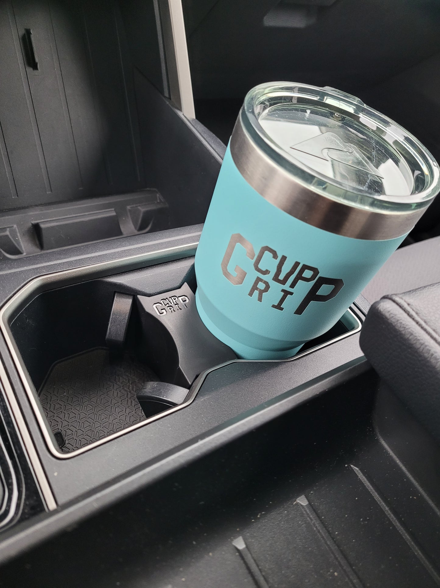 how to prevent tumbler spilling Toyota Tundra